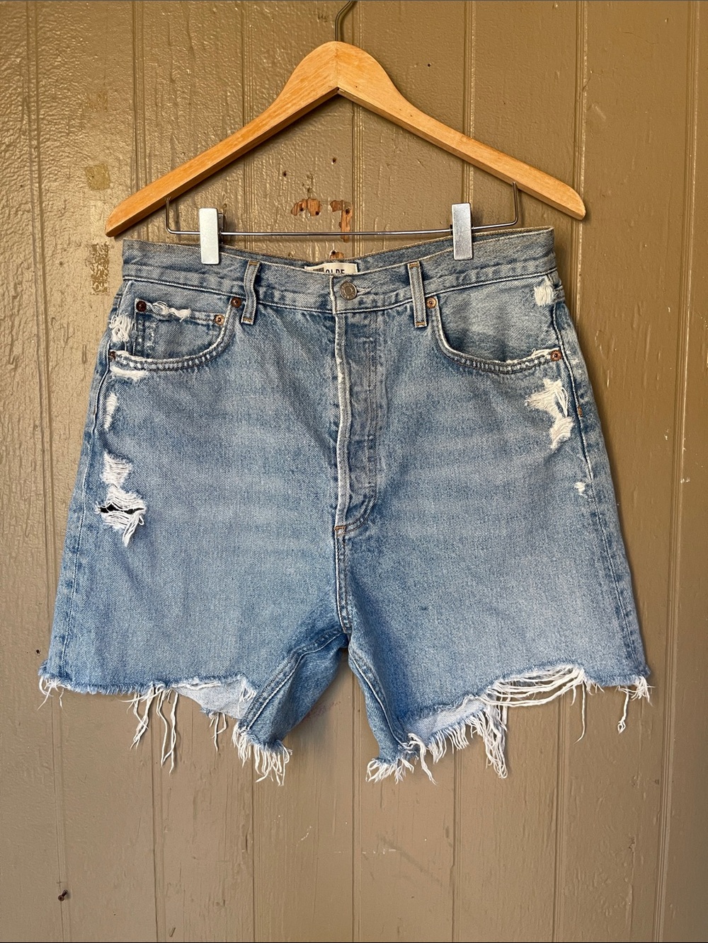 Agolde Stella High Waist Distressed Light Blue Denim Shorts Size 29